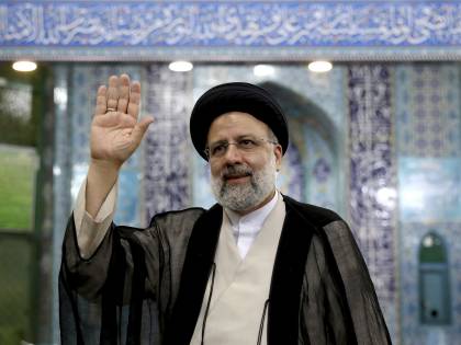 La guida che piace a Khamenei: il nuovo volto della Repubblica islamica