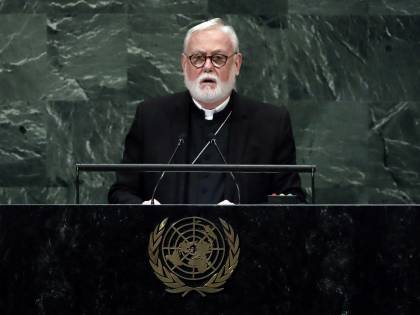 Paul Richard Gallagher, il diplomatico vaticano dietro la missiva contro il ddl Zan