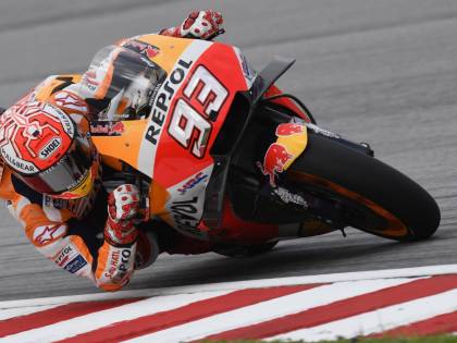 Motogp, Malesia: Marquez penalizzato. La pole position va a Zarco