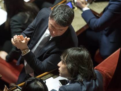 Le condizioni di Renzi per tenere a galla Conte