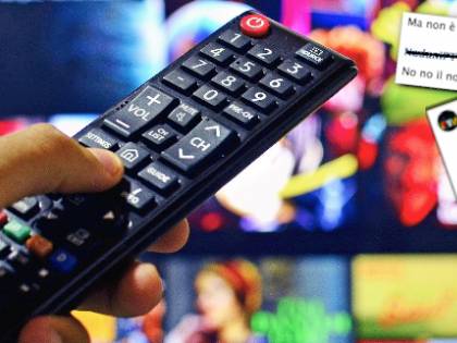 I segreti della tv clandestina: "La pay tv? Tutto a 10 euro..."