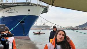 "Ci vogliono tenere lontani". Dalla Ong ad Ancona ancora lamentele