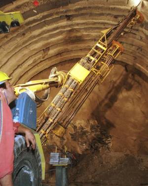 Viaggio tra i comitati che vogliono far perdere il treno all’economia