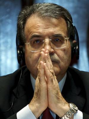 Conflitto d’interessi nell’Unione Udeur e Sdi contestano Prodi