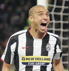 Camoranesi-Trezeguet in gol, passa 
la Juventus. E l’Inter non c’è più