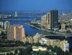 Il Cairo, l’instabile  metropoli-continente
