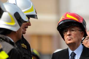 Napolitano sui crolli: "Nessuno senza colpe"