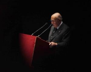 Riforme, Napolitano: "Inderogabili, no scontro"