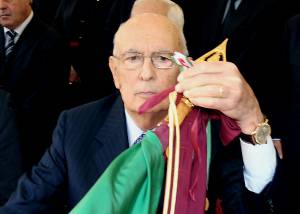 Napolitano, stoccata alla politica: "E' una bolgia"