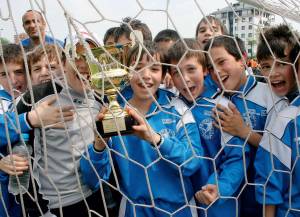 I racconti che fanno gol: 
storie di calcio giovanile 
nella periferia milanese