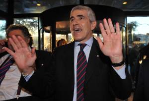 Casini: "Chi governa stia attento a chi frequenta"