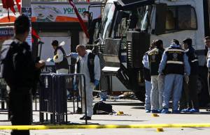 Esplosione a Istanbul: 
un attentato kamikaze 
32 i feriti e una vittima