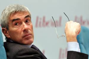 Casini: "L'unità dei moderati non a colpi di slogan"