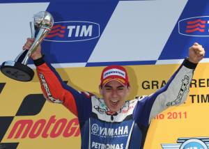 MotoGp, al Mugello 
trionfa Jorge Lorenzo 
Solo sesto Rossi