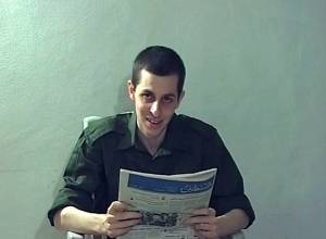 Israele, colpo di scena: salvato il soldato Shalit  
L'annuncio di Netanyahu: è libero dopo 5 anni