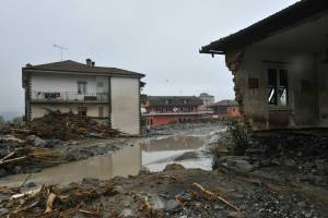 Liguria, torna maltempo Borghetto Vara pronta ad evacuare le abitazioni