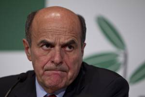 E Bersani si spaventa: riformiamo il lavoro o ci prendono a cazzotti