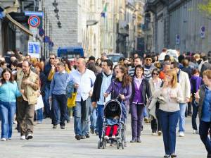 Il 25 aprile e 1° maggio negozi aperti in centro? Sindacati: "No sciopero"