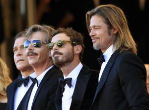 Brad Pitt sbarca a Cannes e arriva anche Hollande