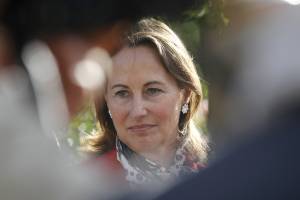 Francia, vincono i socialisti Segolene e Le Pen perdono