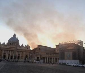 Tornano gli incendi: roghi in tutta Italia