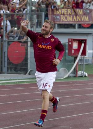 De Rossi: niente Inghilterra, resto alla Roma