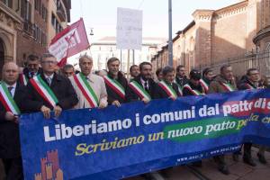 La manifestazione dell'Anci contro la legge di stabilità