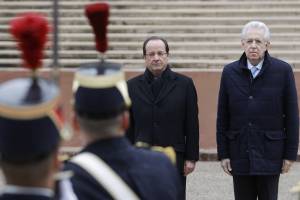 Il premier Mario Monti al vertice con Francois Hollande