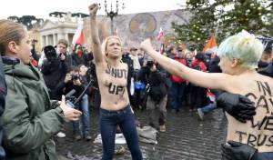 Alcune attiviste del gruppo femminista "Femen"