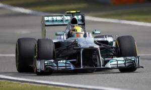 F1: Hamilton in pole, Alonso parte decimo