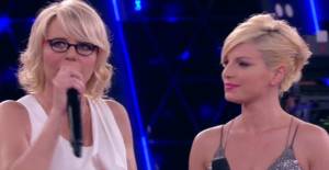 Una buona parola per Emma e Maria De Filippi