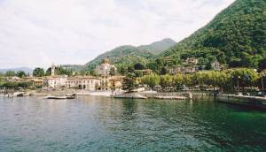 La Lombardia ora si gusta in treno