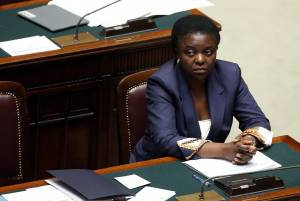 Diritto di cittadinanza, la Boldrini difende la Kyenge: "Indegni insulti"