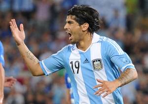 Banega piange e saluta Siviglia: l'Inter è il suo futuro