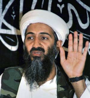 Clinton: "Avrei potuto uccidere Bin Laden prima dell'11 settembre"