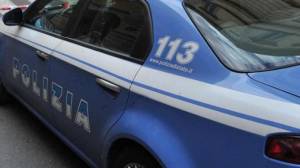 Pistoia, pregiudicato uccide il compagno di stanza con un'accetta