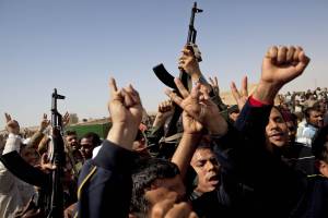Nella Libia allo sbando tra attentati e aria di golpe