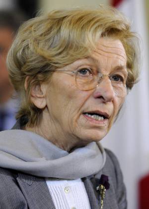 Emma Bonino alla radio: "Ho un tumore al polmone, iniziata la chemioterapia"