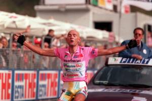 Archiviata inchiesta sull'esclusione di Pantani dal Giro d'Italia '99