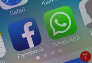Facebook compra Whatsapp: arriva l'ok dell'antitrust