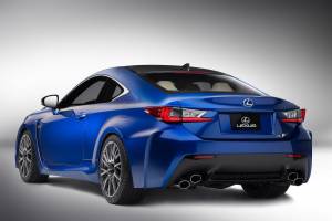 Lexus RC F: tremate Audi RS5 e Mercedec C 63 AMG