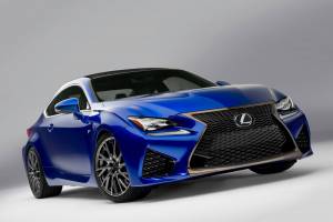 Lexus RC F: tremate Audi RS5 e Mercedec C 63 AMG