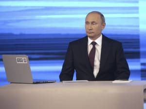 La minaccia di Putin: "Dal primo giugno stop alla fornitura di gas"