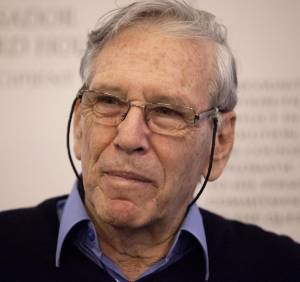  Il celebre scrittore israeliano Amos Oz, più severo con gli estremisti del suo Paese che con i terroristi palestinesi