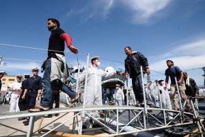 L'arrivo al porto di Palermo della nave "Sfinge", 7 Giugno 2014