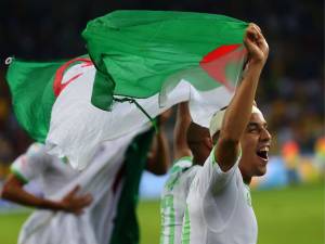 I festeggiamenti per la qualificazione dell'Algeria agli ottavi