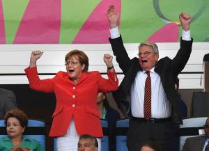 Angela Merkel e Joachim Gauck festeggiano la vittoria della Germania al mondiale