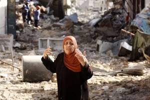 Gaza, "bambina uccisa". Ruspa contro un pullman a Gerusalemme. Hamas dice sì alla tregua