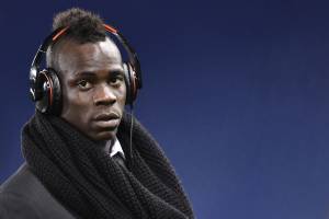 Balotelli firma col Liverpool e punzecchia l'Italia:  "Ho sbagliato a tornare"