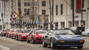 Passerella a Rodeo Drive per il 60esimo compleanno della Rossa in America